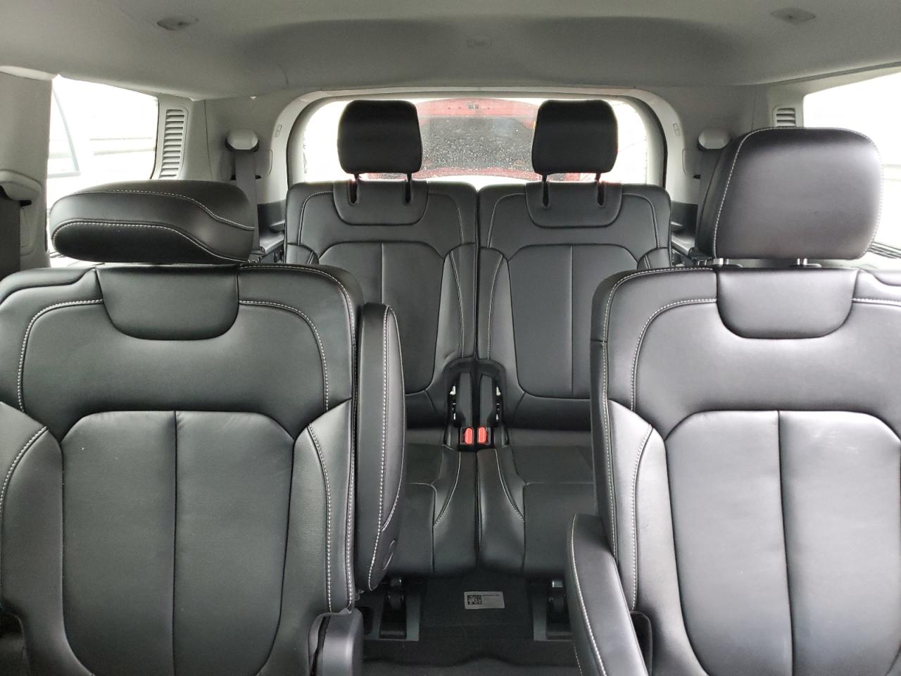 2021 Jeep Grand Cherokee - Image 10