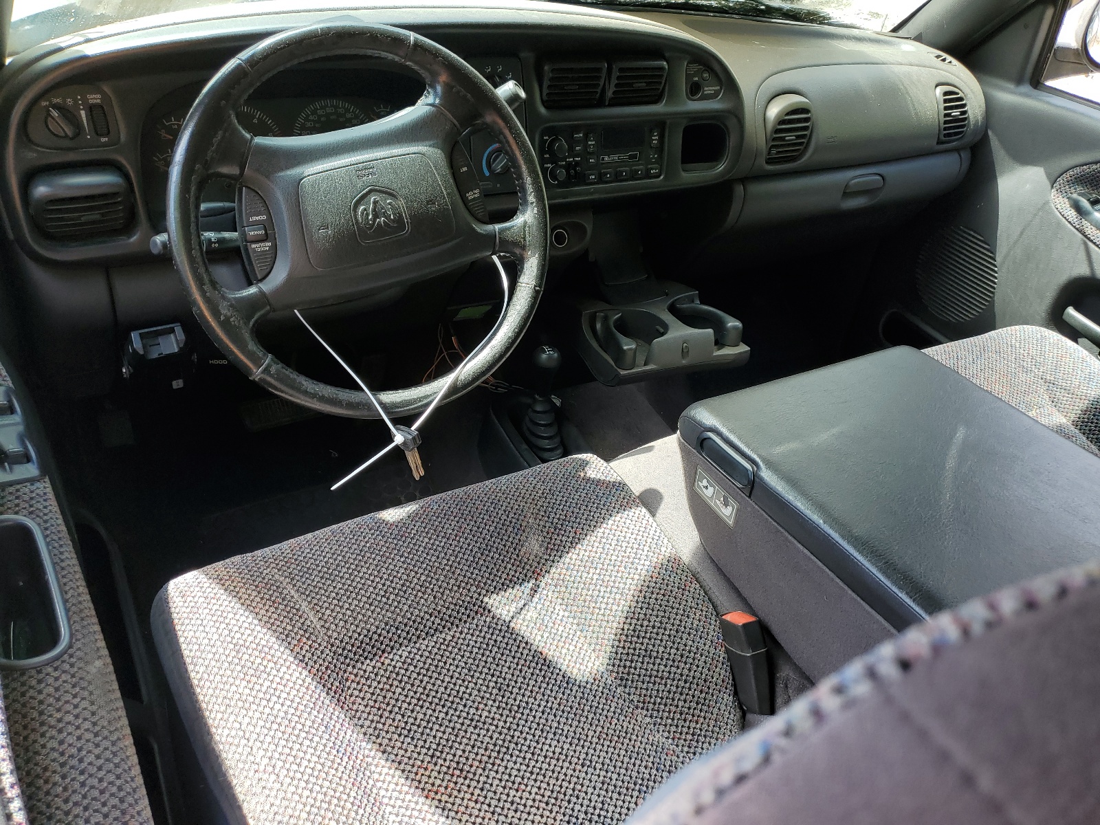 3B7KF23ZX2M287991 2002 Dodge Ram 2500