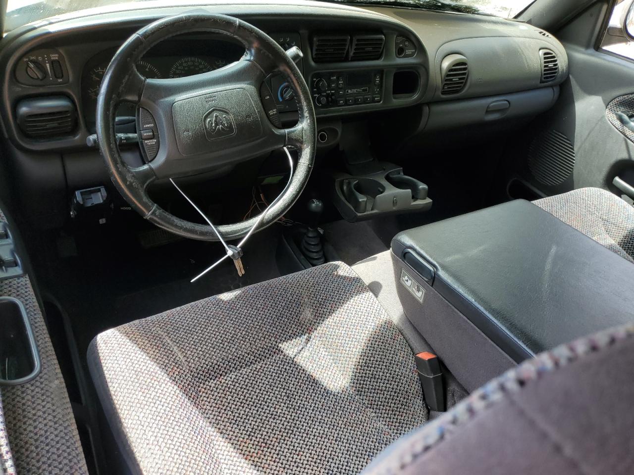 2002 Dodge Ram 2500 VIN: 3B7KF23ZX2M287991 Lot: 65954724