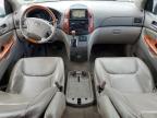 2010 Toyota Sienna Xle de vânzare în Pennsburg, PA - Vandalism