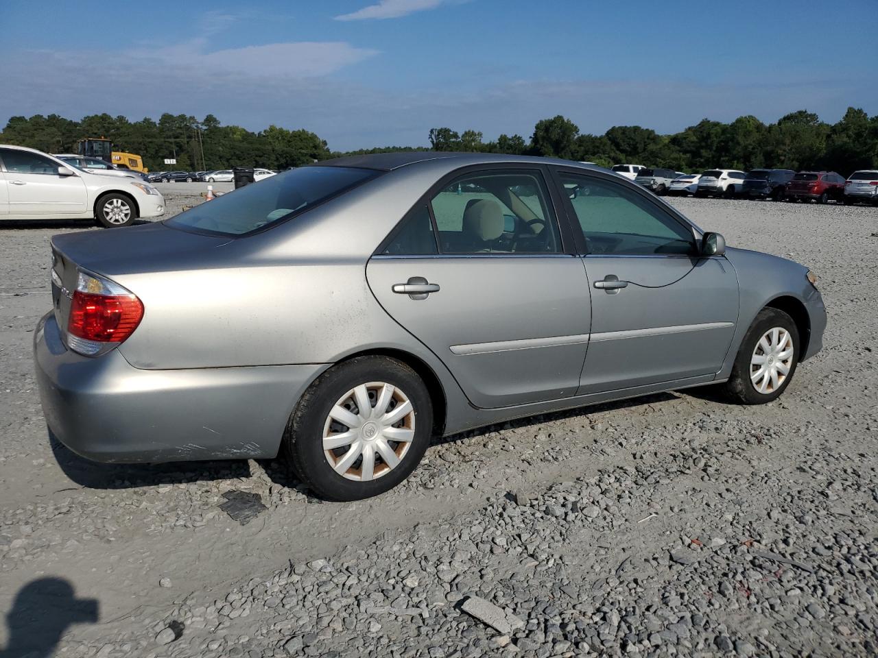 2005 Toyota Camry Le VIN: 4T1BE30K15U601555 Lot: 68677124