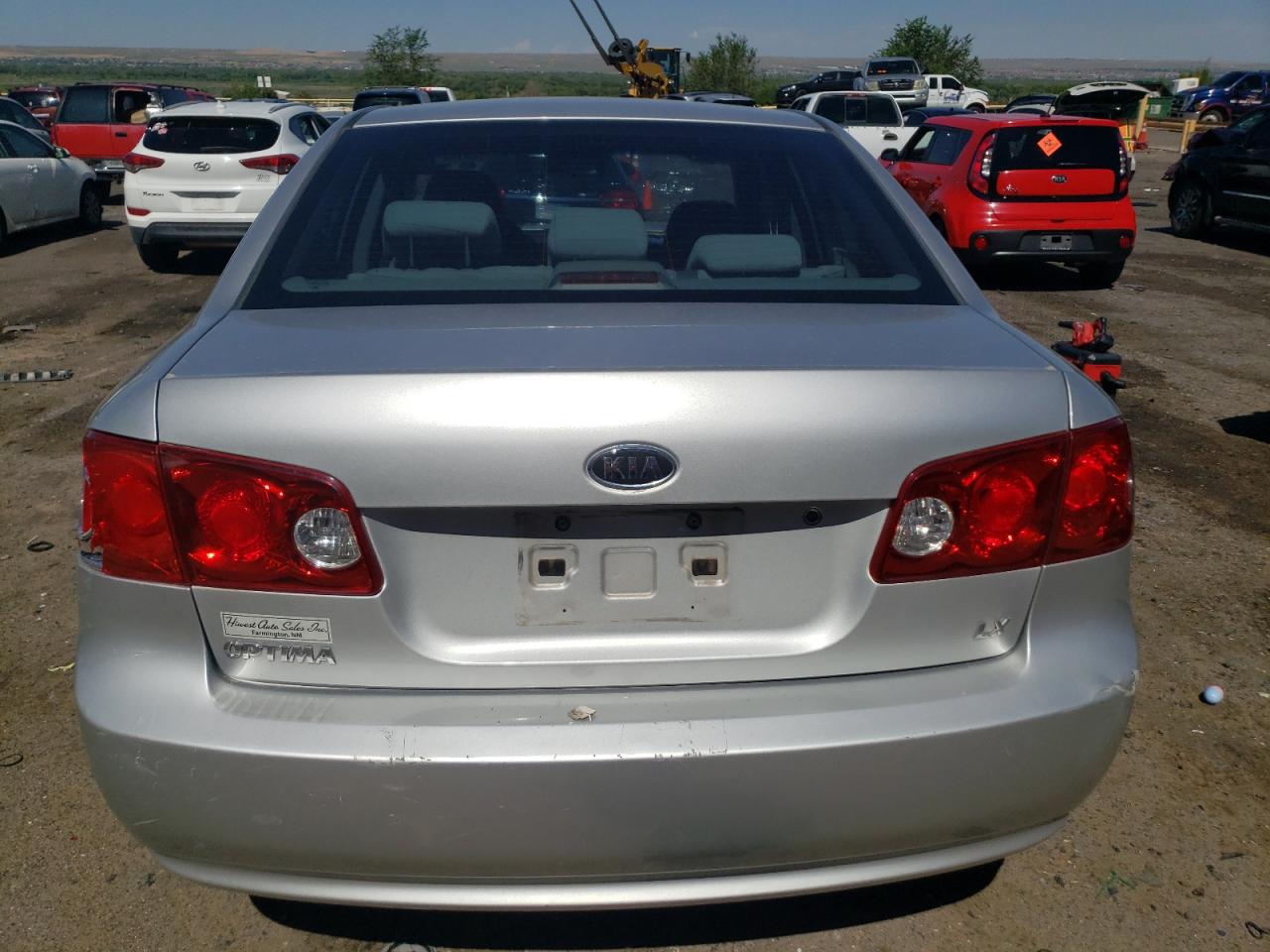 2008 Kia Optima Lx VIN: KNAGE123585258751 Lot: 65342874