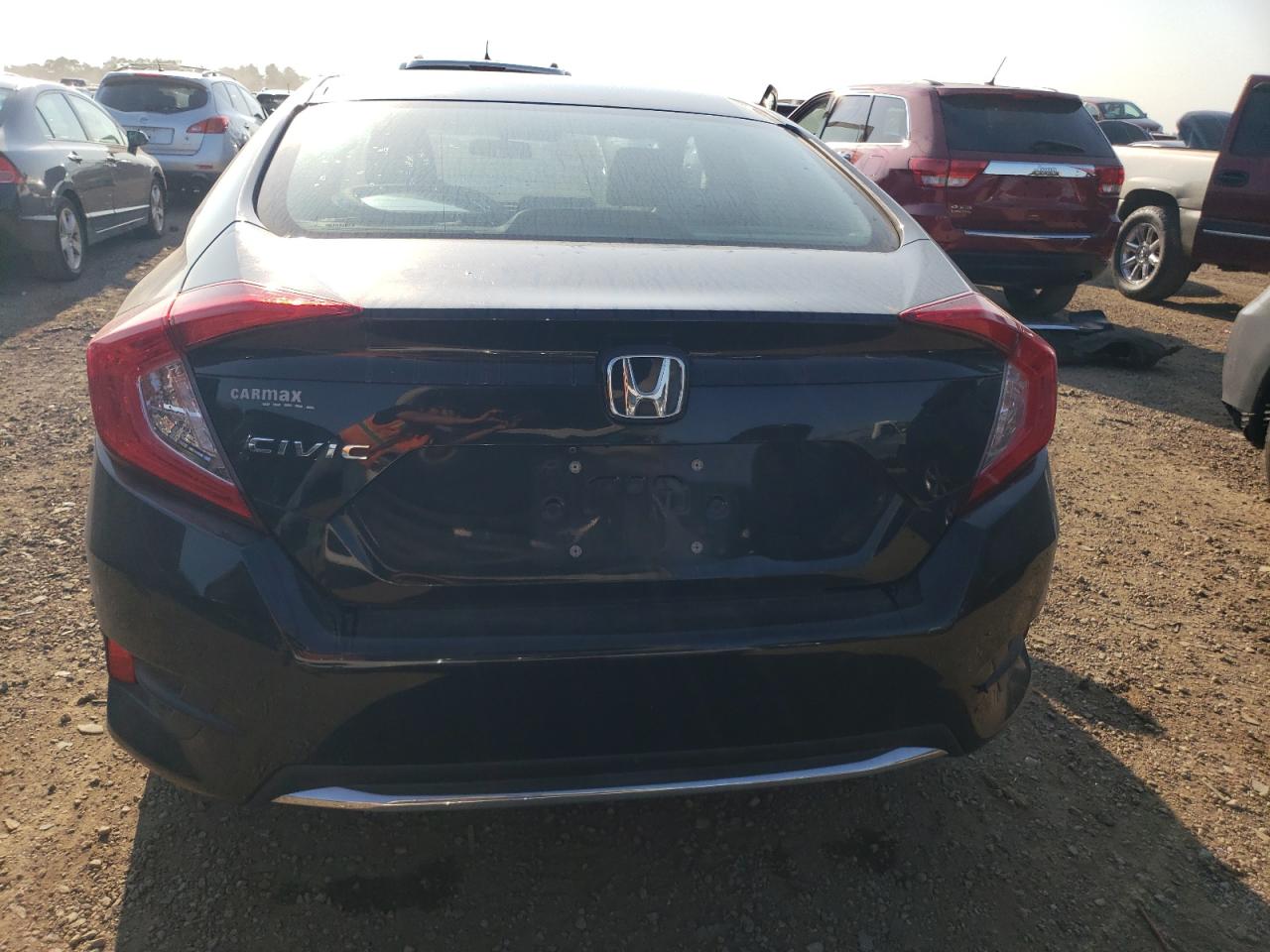 2HGFC2F62KH568176 2019 Honda Civic Lx