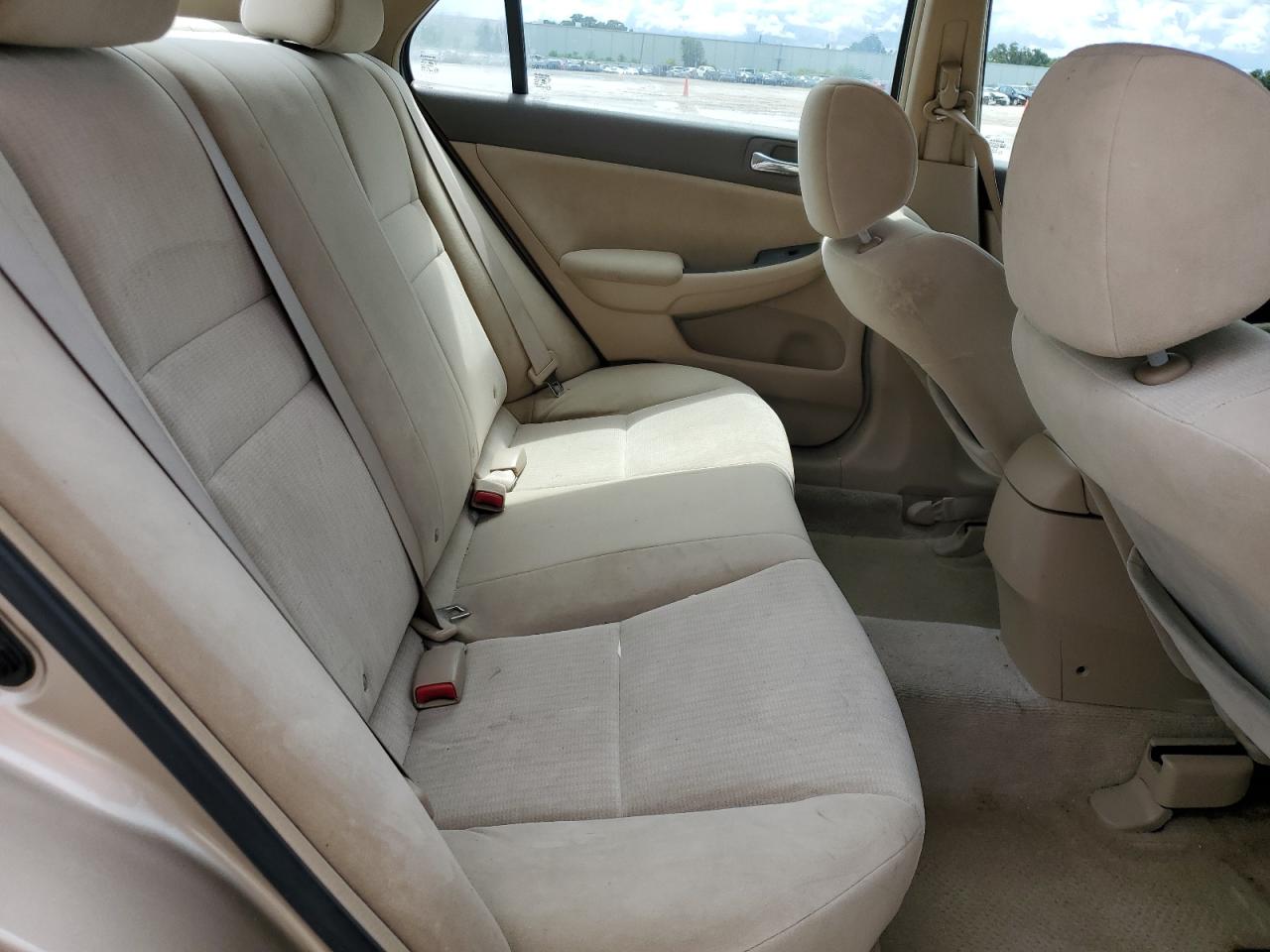 2005 Honda Accord Dx VIN: 1HGCM56145A179144 Lot: 66325174