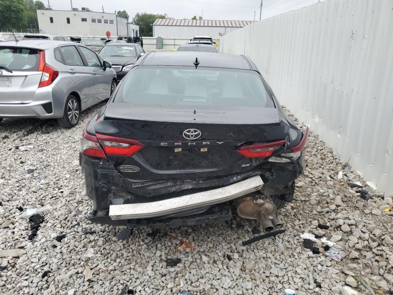 4T1G11AK3NU675094 2022 Toyota Camry Se