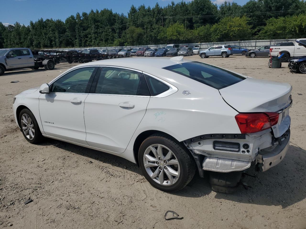 2017 Chevrolet Impala - Image 2