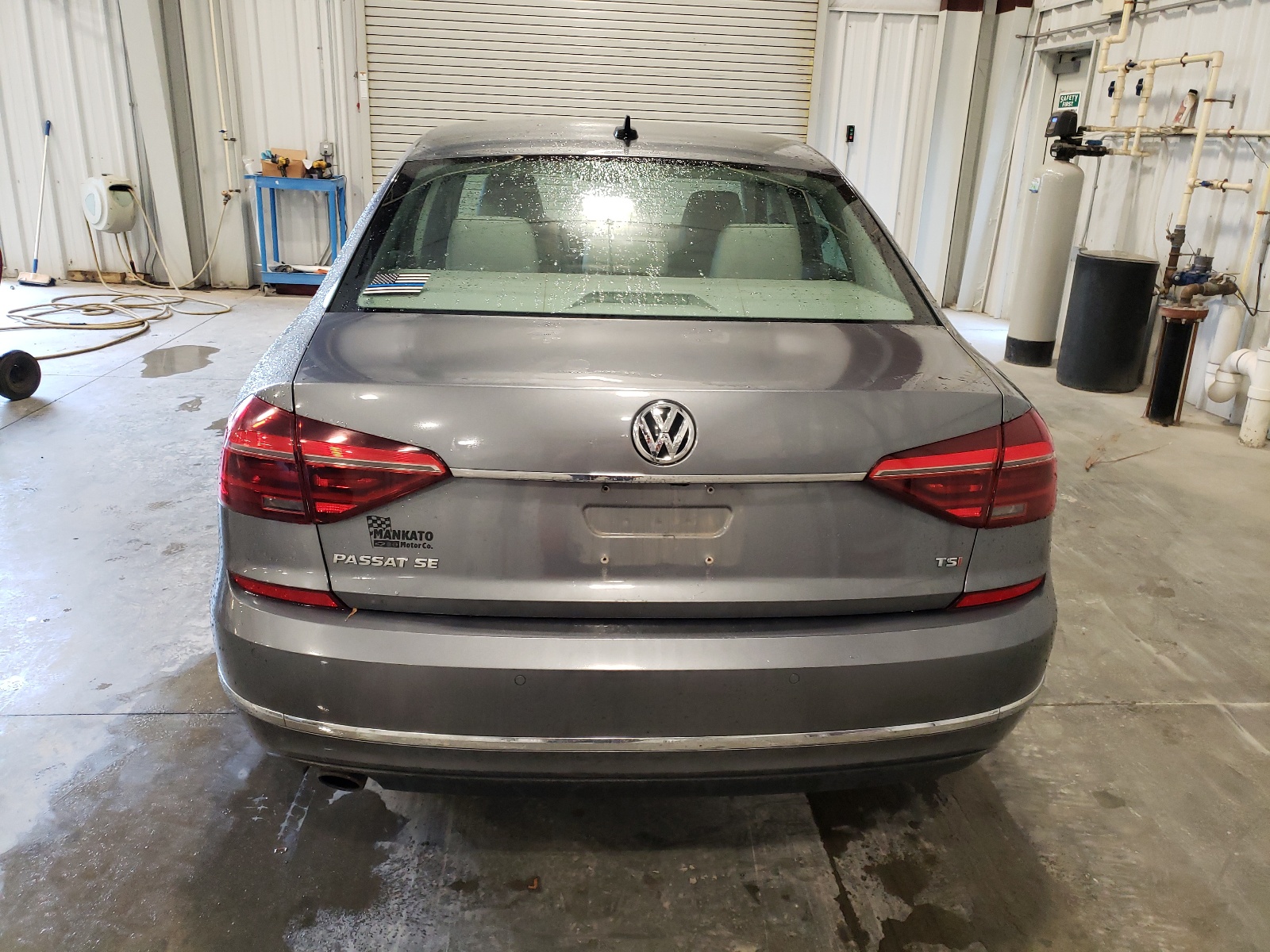 1VWGT7A34HC020945 2017 Volkswagen Passat Se