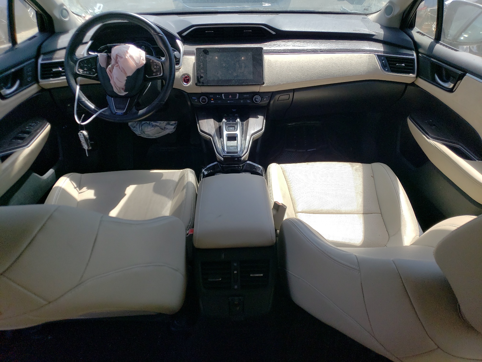 JHMZC5F39JC003670 2018 Honda Clarity Touring