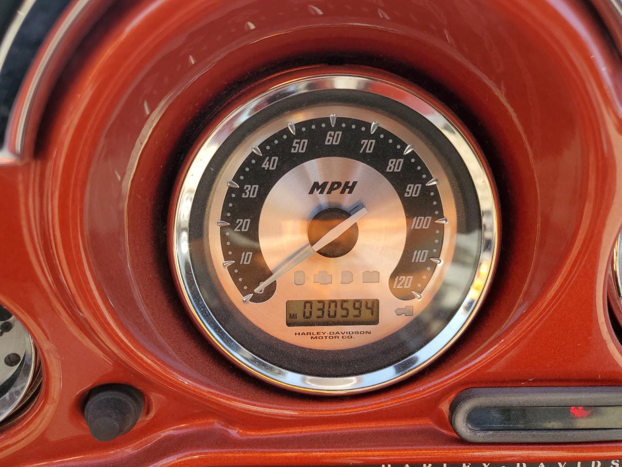 1hd1pr8198y950600 1HD1PR8198Y950600 2008 Harley-Davidson Flhtcuse3