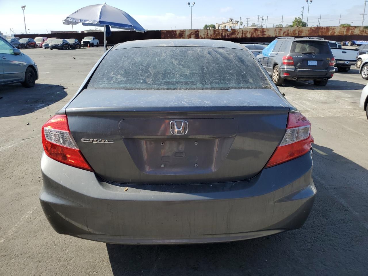 2HGFB2F57CH560716 2012 Honda Civic Lx