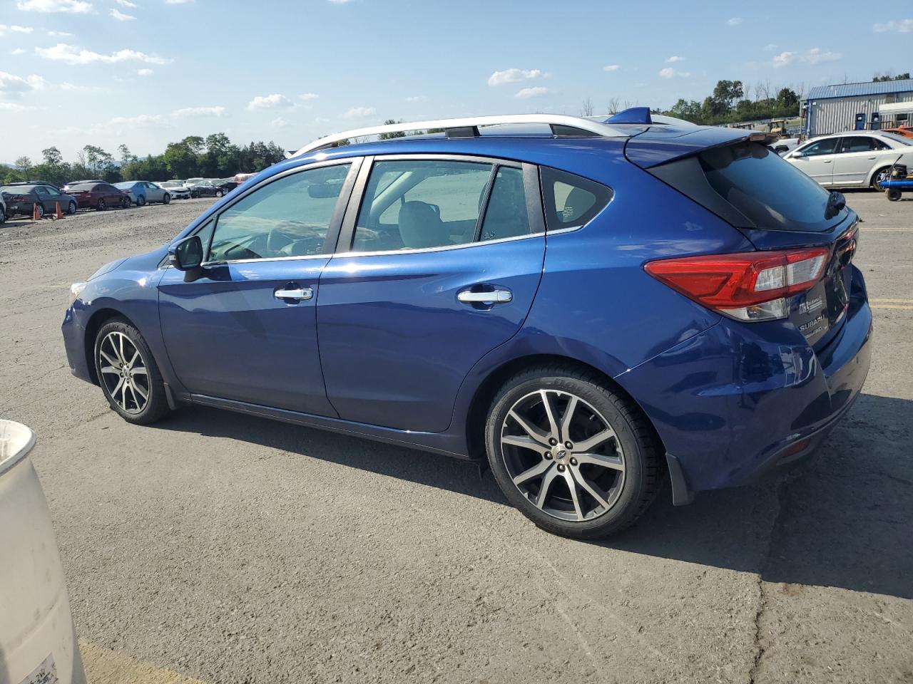 4S3GTAU6XJ3717323 2018 Subaru Impreza Limited