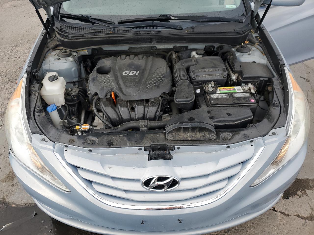 5NPEB4AC0CH464123 2012 Hyundai Sonata Gls