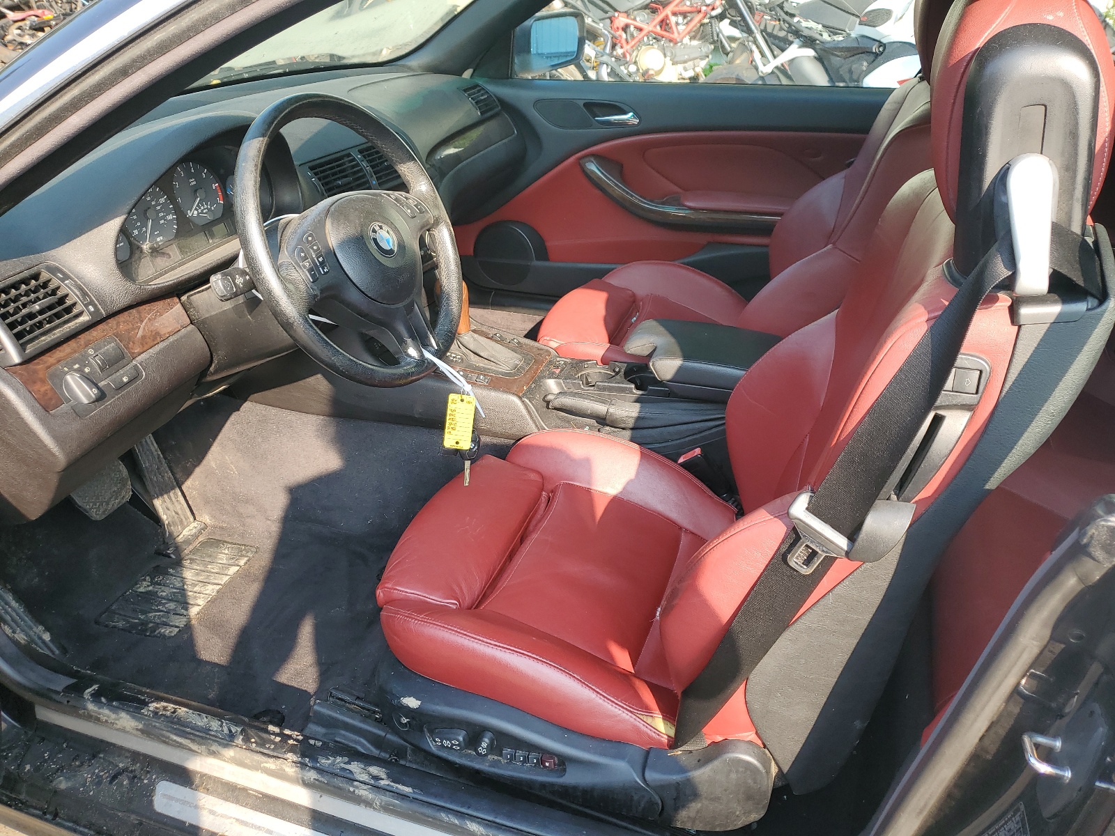 WBABS33401JY53803 2001 BMW 325 Ci