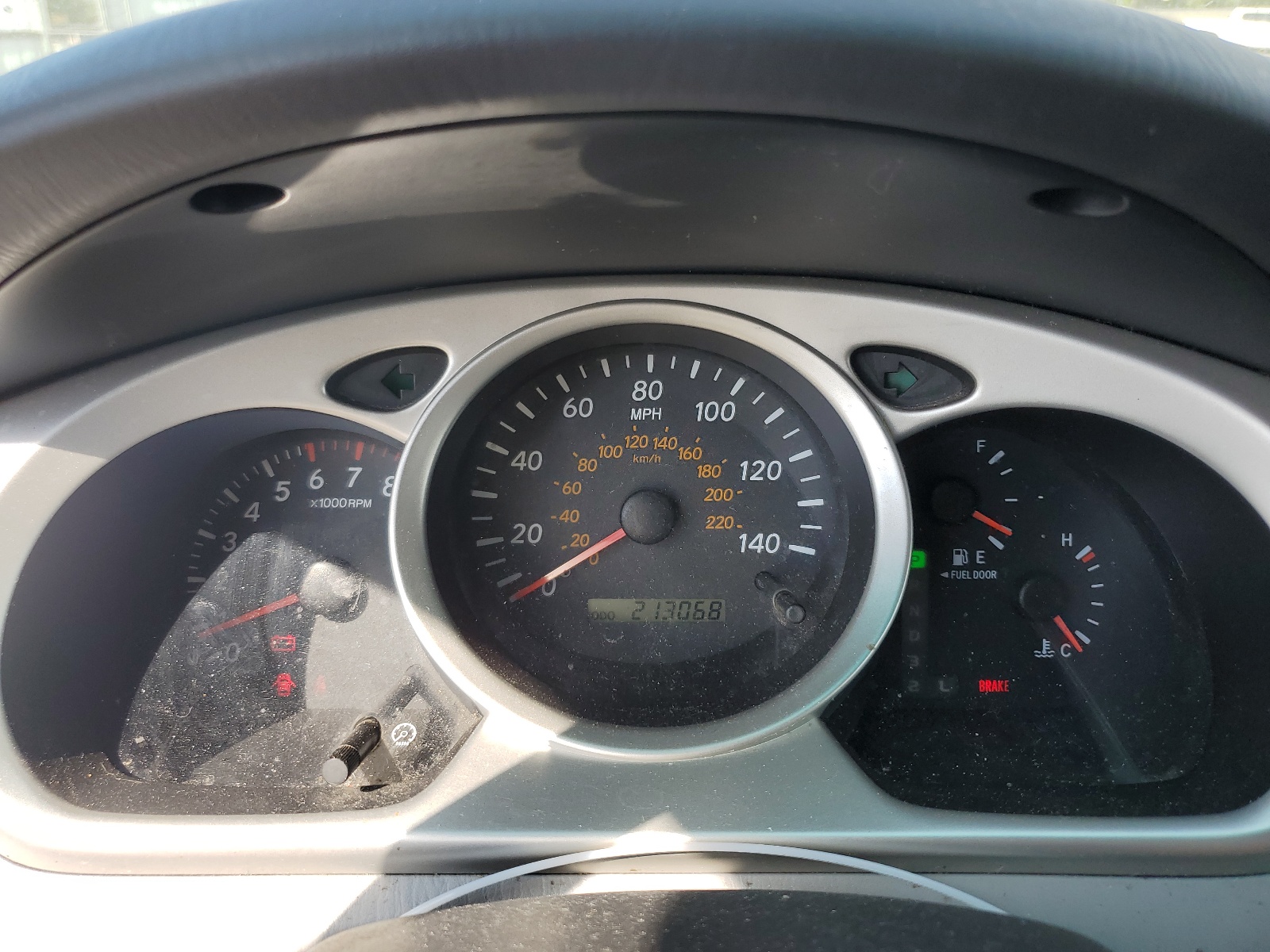 JTEDP21A450089834 2005 Toyota Highlander Limited