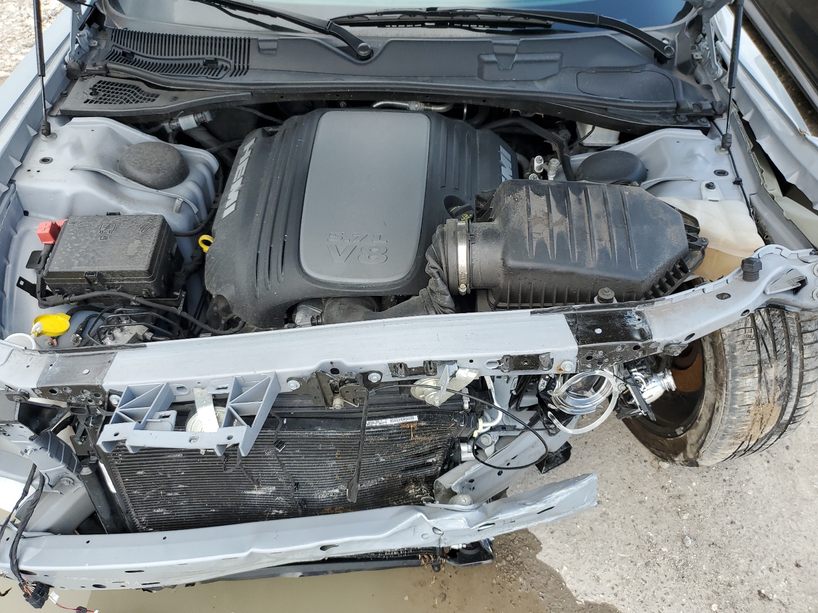 2C3CDZBT3NH230877 2022 Dodge Challenger R/T