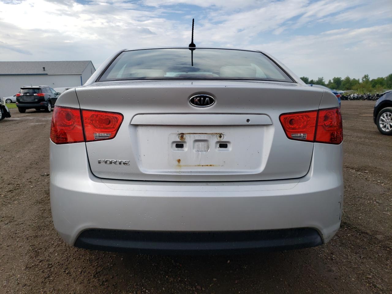 2013 Kia Forte Lx VIN: KNAFT4A27D5699982 Lot: 69281834