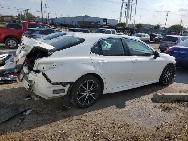  TOYOTA CAMRY 2021 White