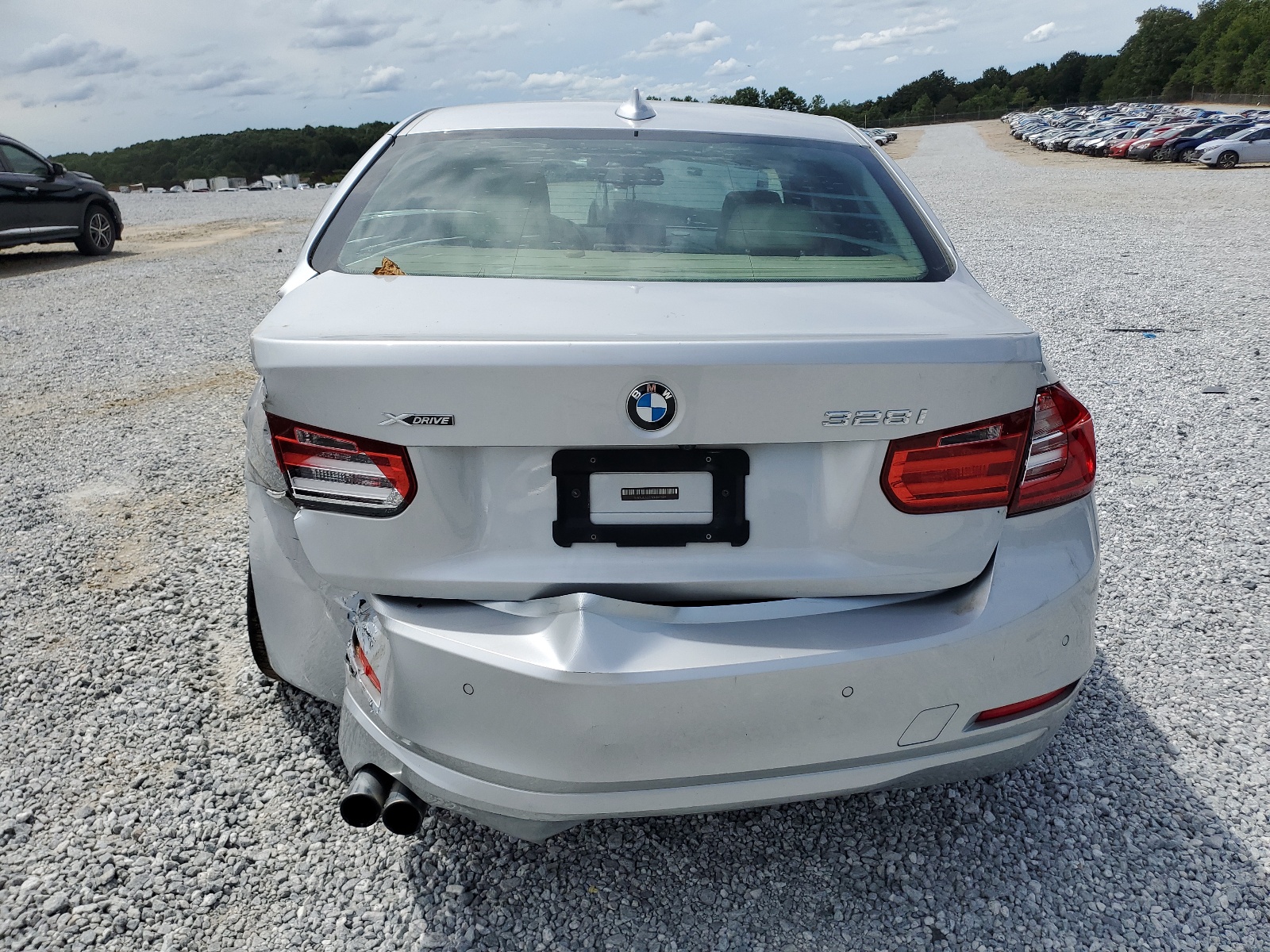 2014 BMW 328 Xi vin: WBA3B3G55ENR82559