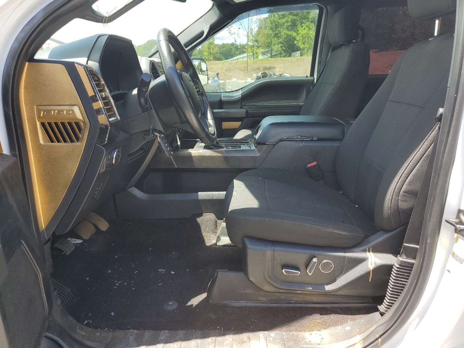 1FTEW1EG9HKC15733 2017 Ford F150 Supercrew