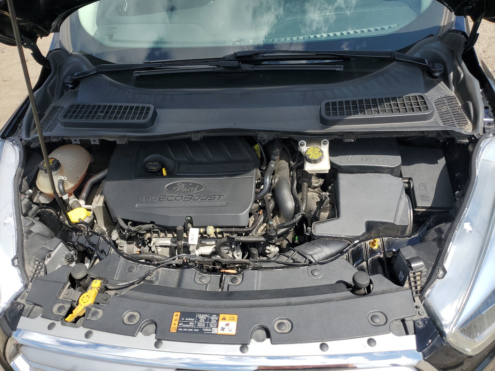 1FMCU0GD5HUC47380 2017 Ford Escape Se