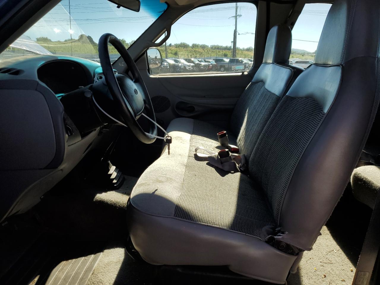 1998 Ford F150 VIN: 1FTZX1763WKA24597 Lot: 67965304