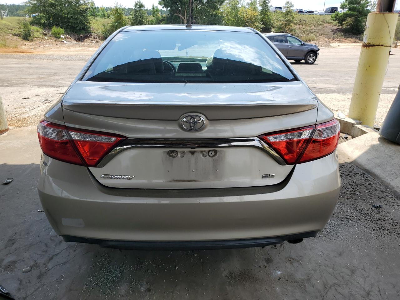 4T1BF1FK3FU908462 2015 Toyota Camry Le