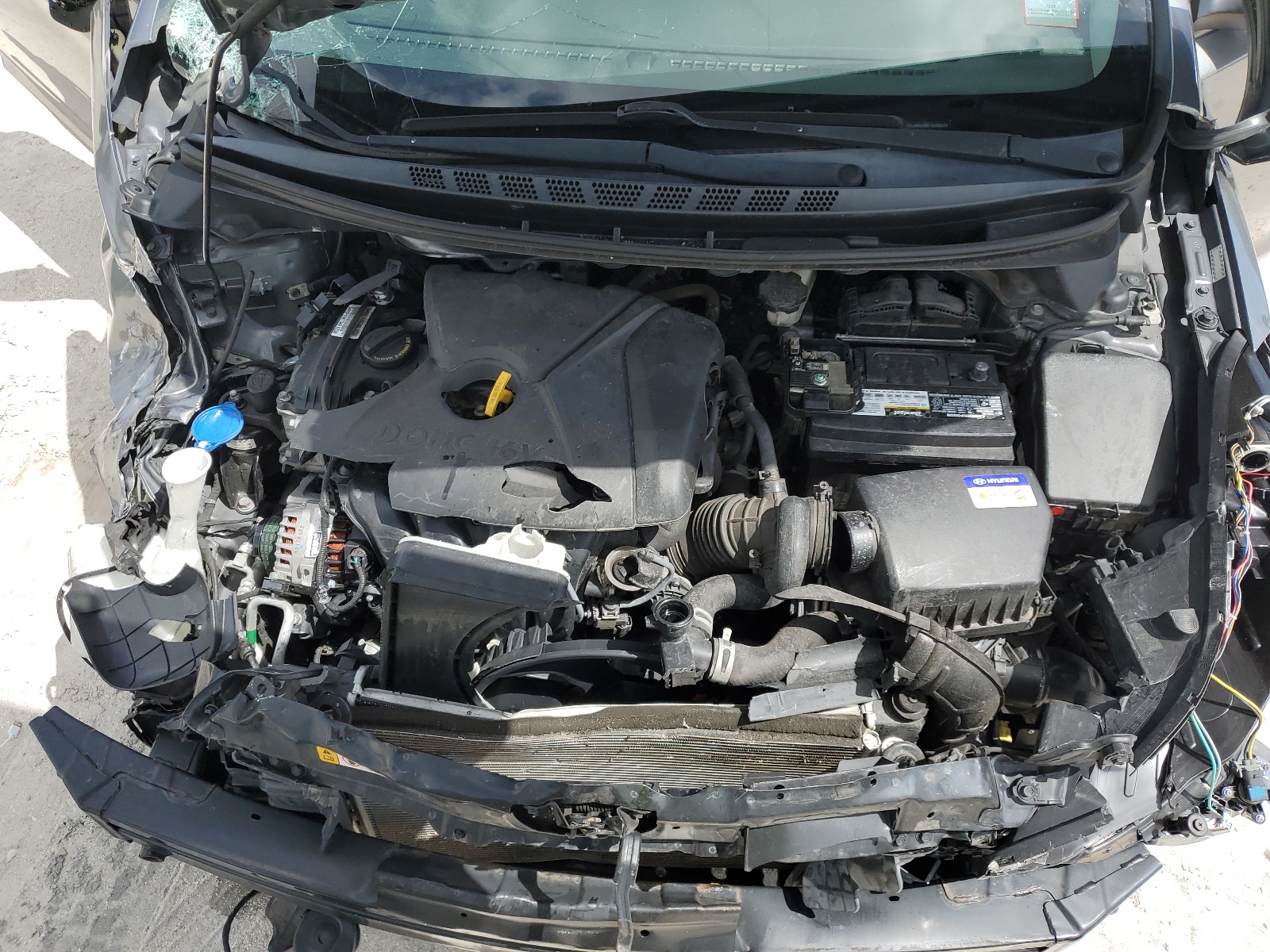 KMHDH4AE1GU583074 2016 Hyundai Elantra Se