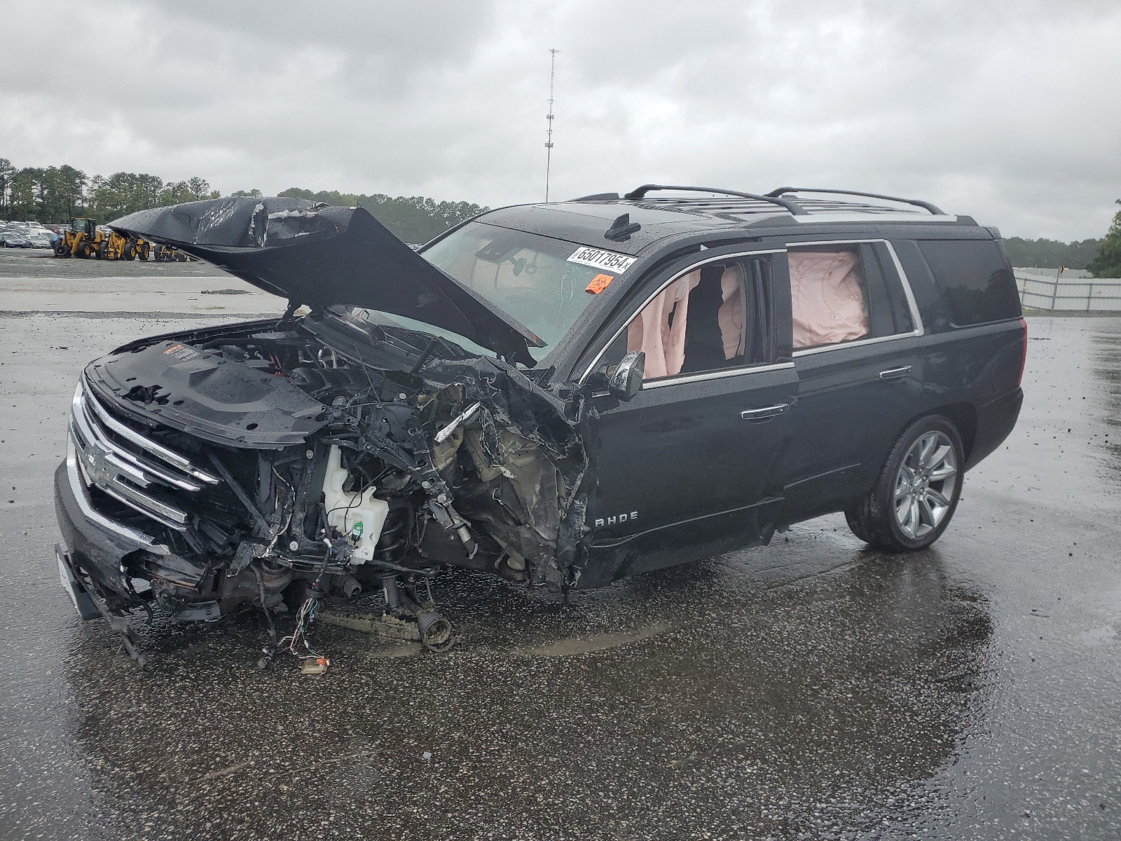 2018 Chevrolet Tahoe K1500 Premier vin: 1GNSKCKCXJR335606