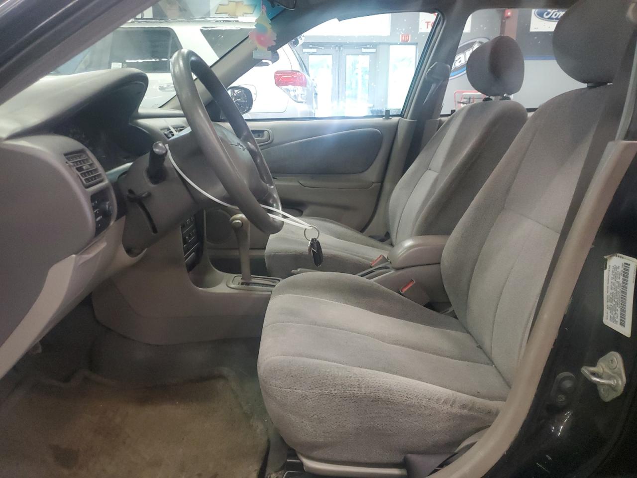 2001 Chevrolet Geo Prizm Base VIN: 1Y1SK528X1Z447981 Lot: 65397724