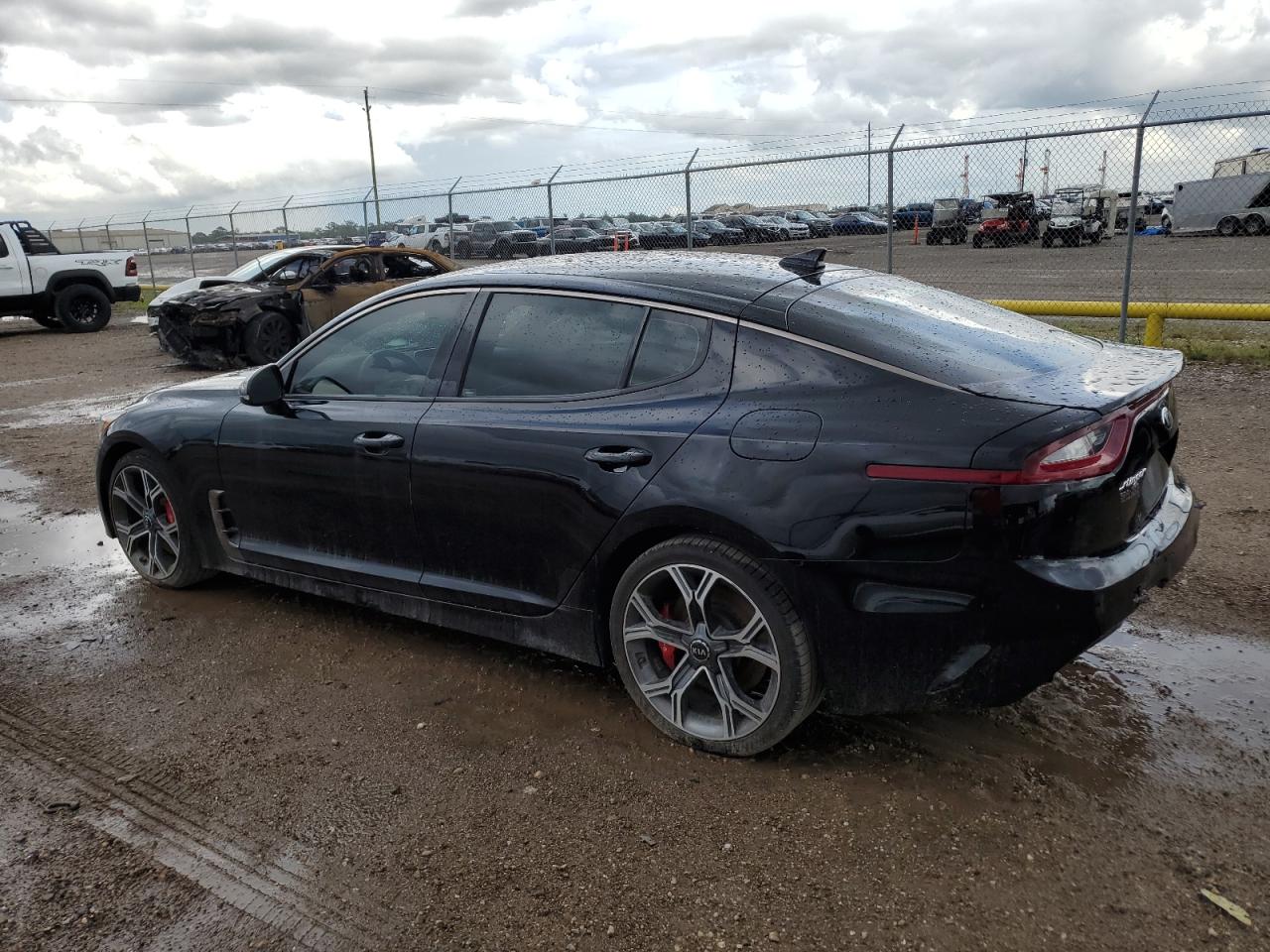 KNAE35LCXK6051535 2019 KIA STINGER - Image 2