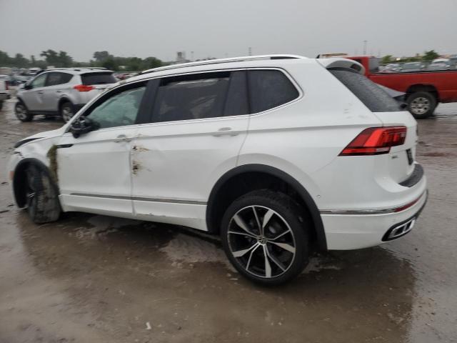 3VV4B7AX5RM114362 Volkswagen Tiguan SEL 2