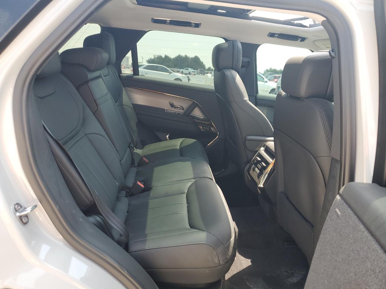 2024 Land Rover Range Rover Sport Se VIN: SAL1P9EU1RA402058 Lot: 68911604