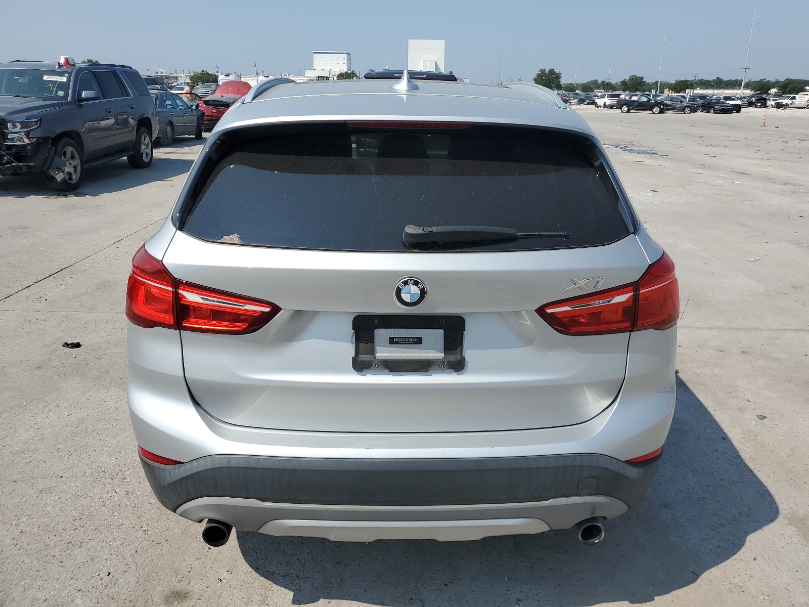 WBXHU7C37H5H35665 2017 BMW X1 Sdrive28I