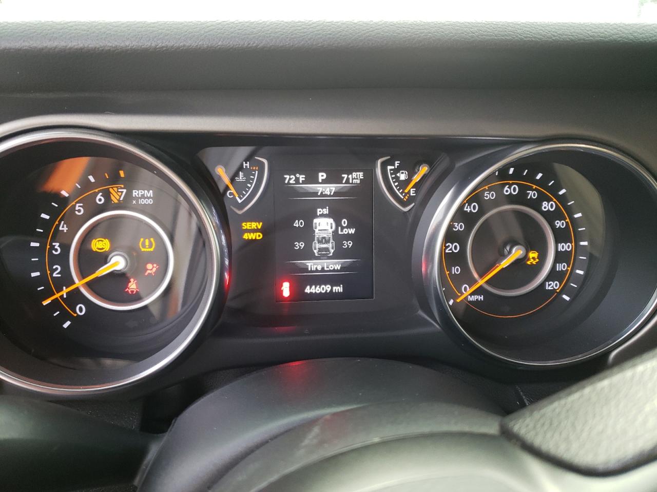 2019 Jeep Wrangler Unlimited Sport VIN: 1C4HJXDG0KW552582 Lot: 67930504