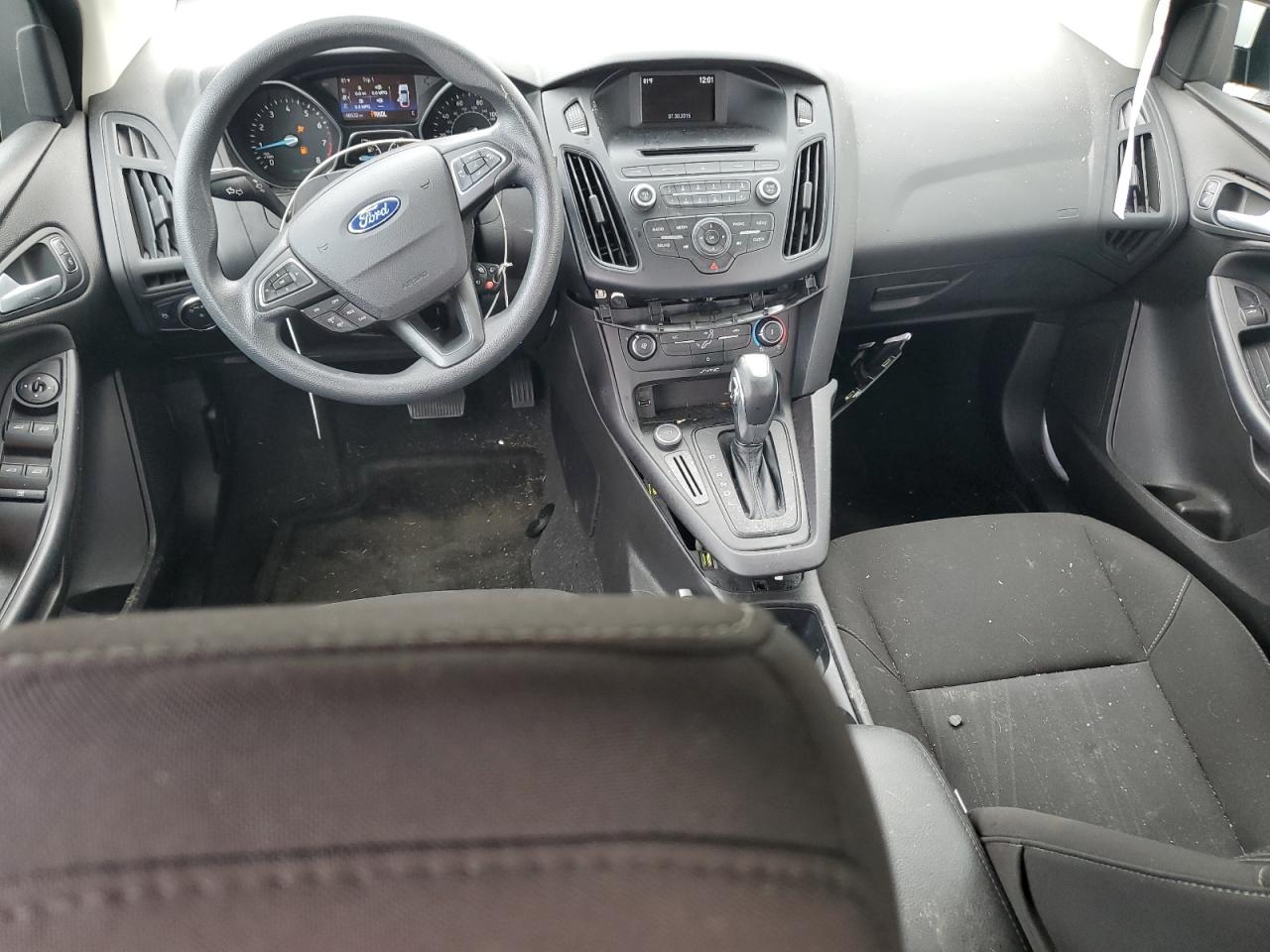 1FADP3F25FL373815 2015 Ford Focus Se