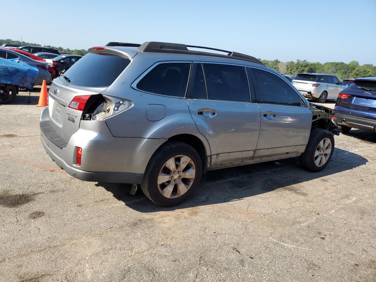 2011 Subaru Outback - Image 3