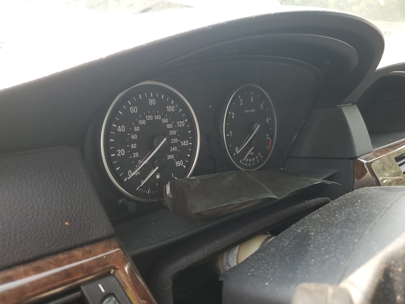 WBANV13508CZ55019 2008 BMW 528 Xi