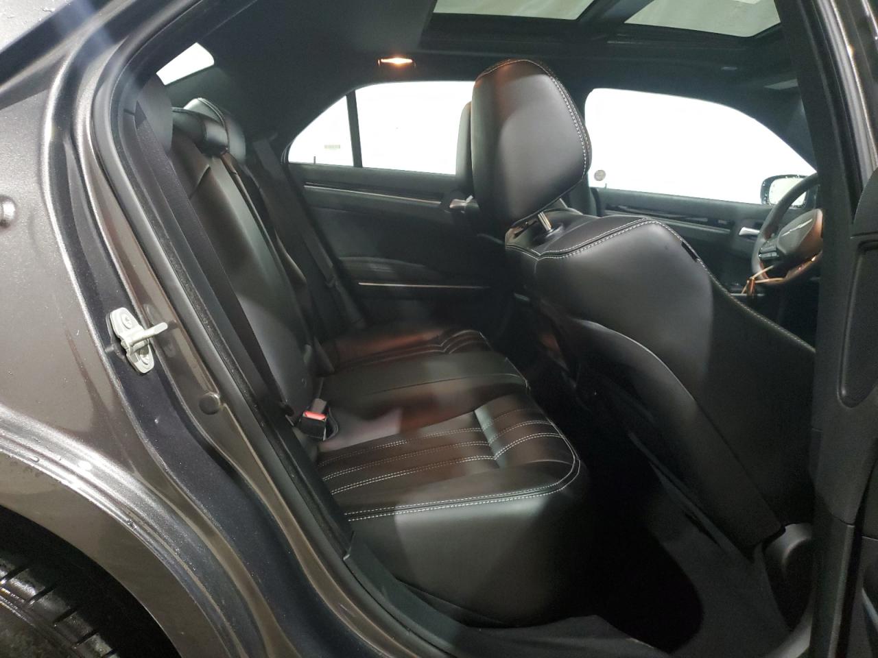 2023 Chrysler 300 S VIN: 2C3CCABG0PH589923 Lot: 68693764