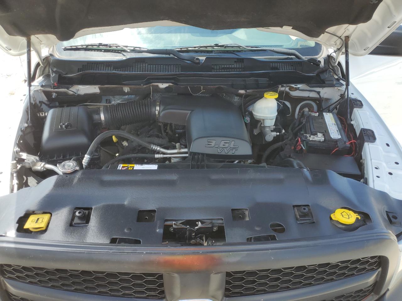 2017 Ram 1500 St VIN: 3C6JR6DG3HG622367 Lot: 67766964