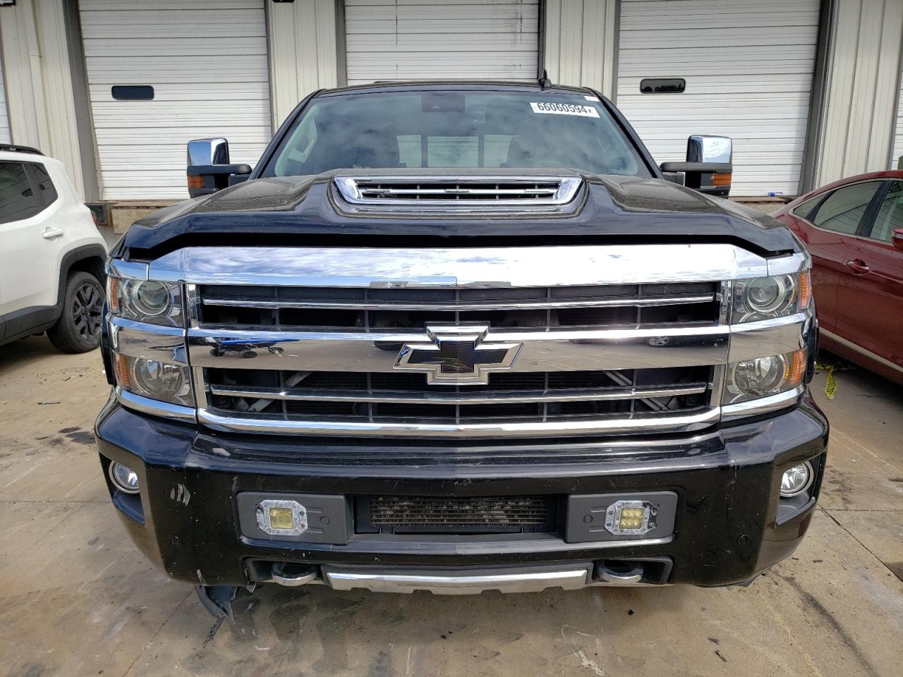 1GC1KXEYXJF156633 2018 Chevrolet Silverado K2500 High Country