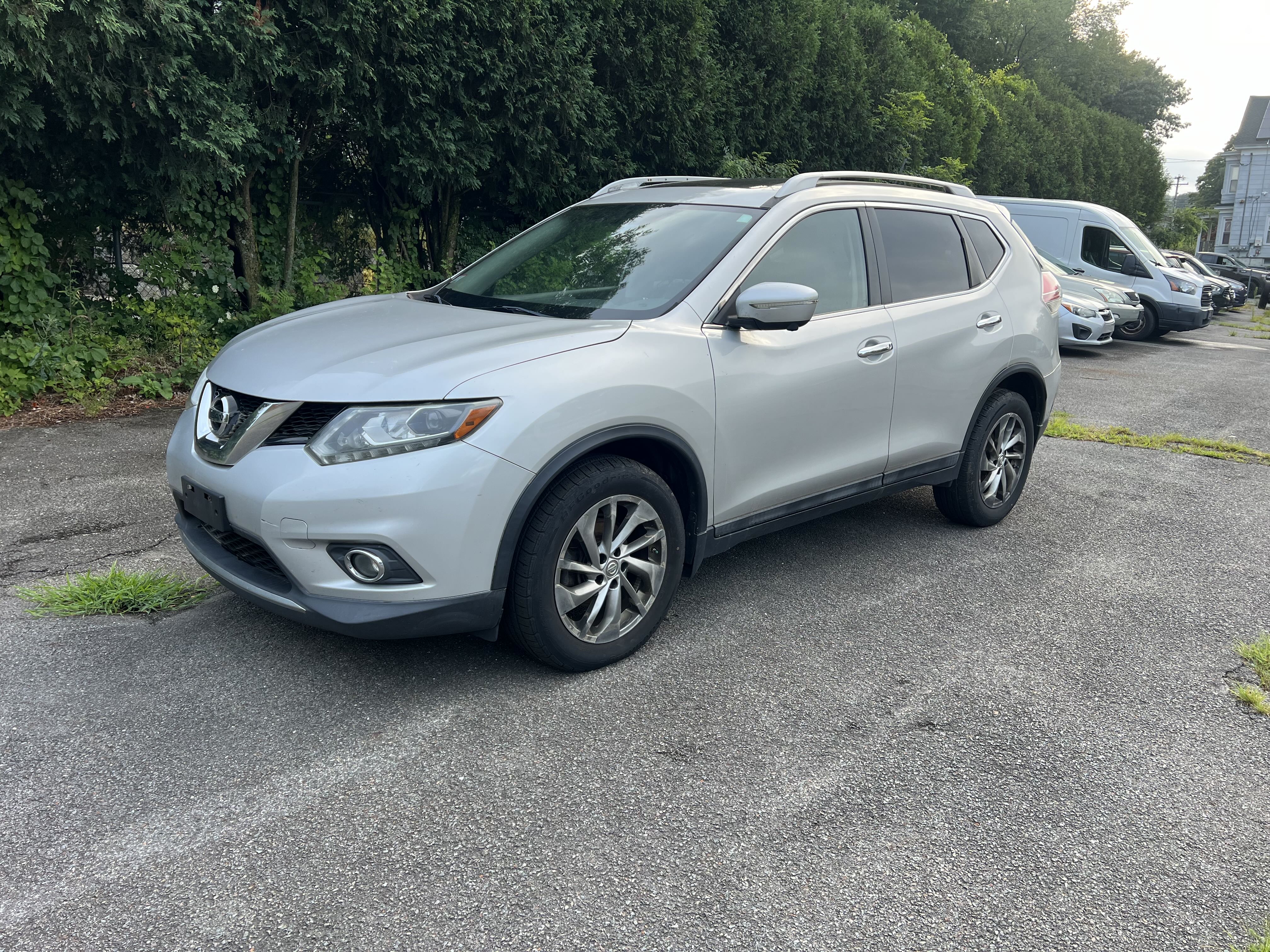 2015 Nissan Rogue S vin: 5N1AT2MV4FC770895