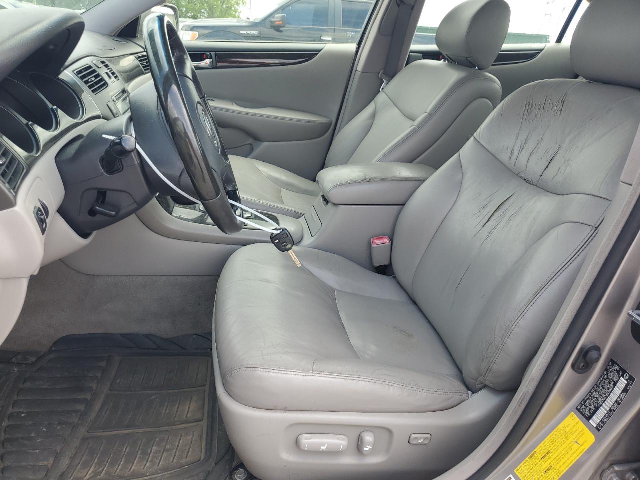 2004 Lexus Es 330 VIN: JTHBA30G745029099 Lot: 65776814