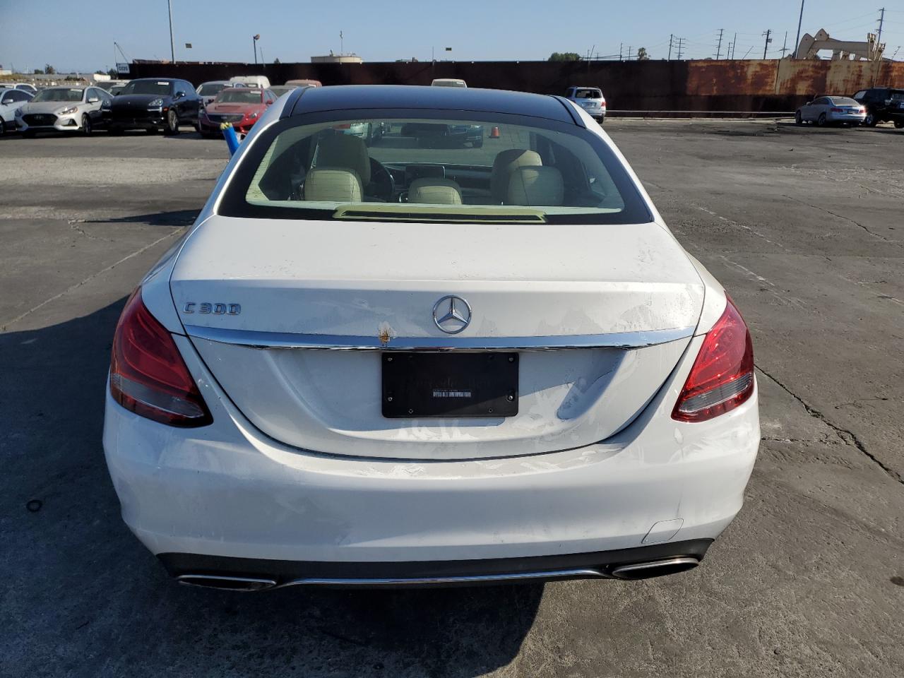 2015 Mercedes-Benz C 300 4Matic VIN: 55SWF4KB6FU017781 Lot: 66330244