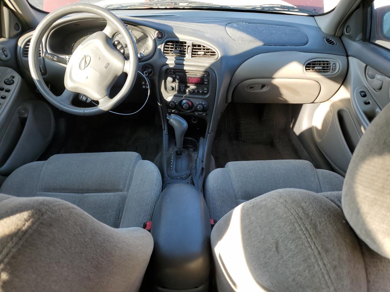 2000 Oldsmobile Alero - Image 8