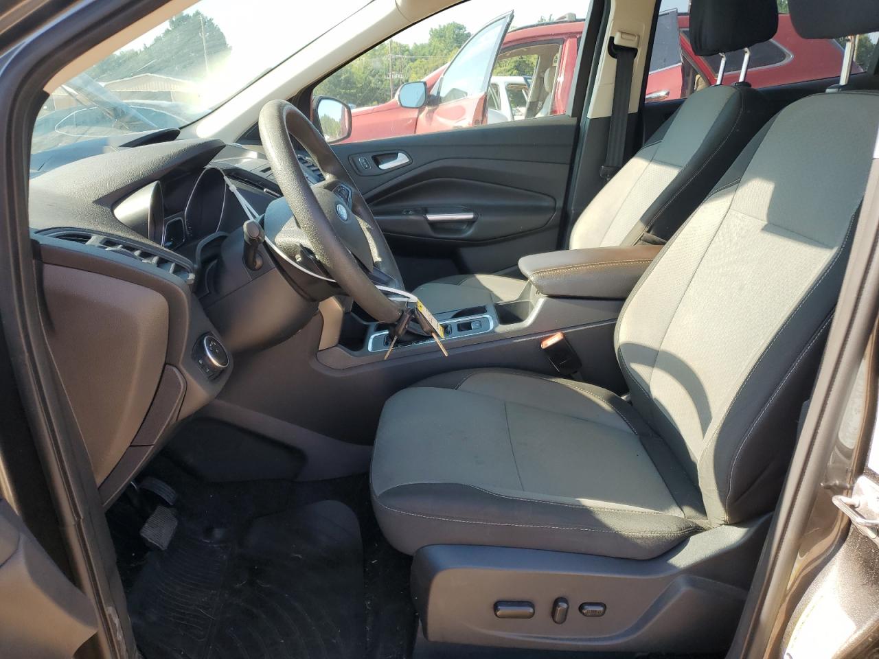 2017 Ford Escape Se VIN: 1FMCU0GD8HUC04328 Lot: 67144404