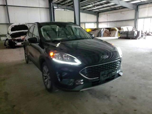 2020 Ford Escape Titanium VIN: 1FMCU0DZ5LUB83074 Lot: 66062424