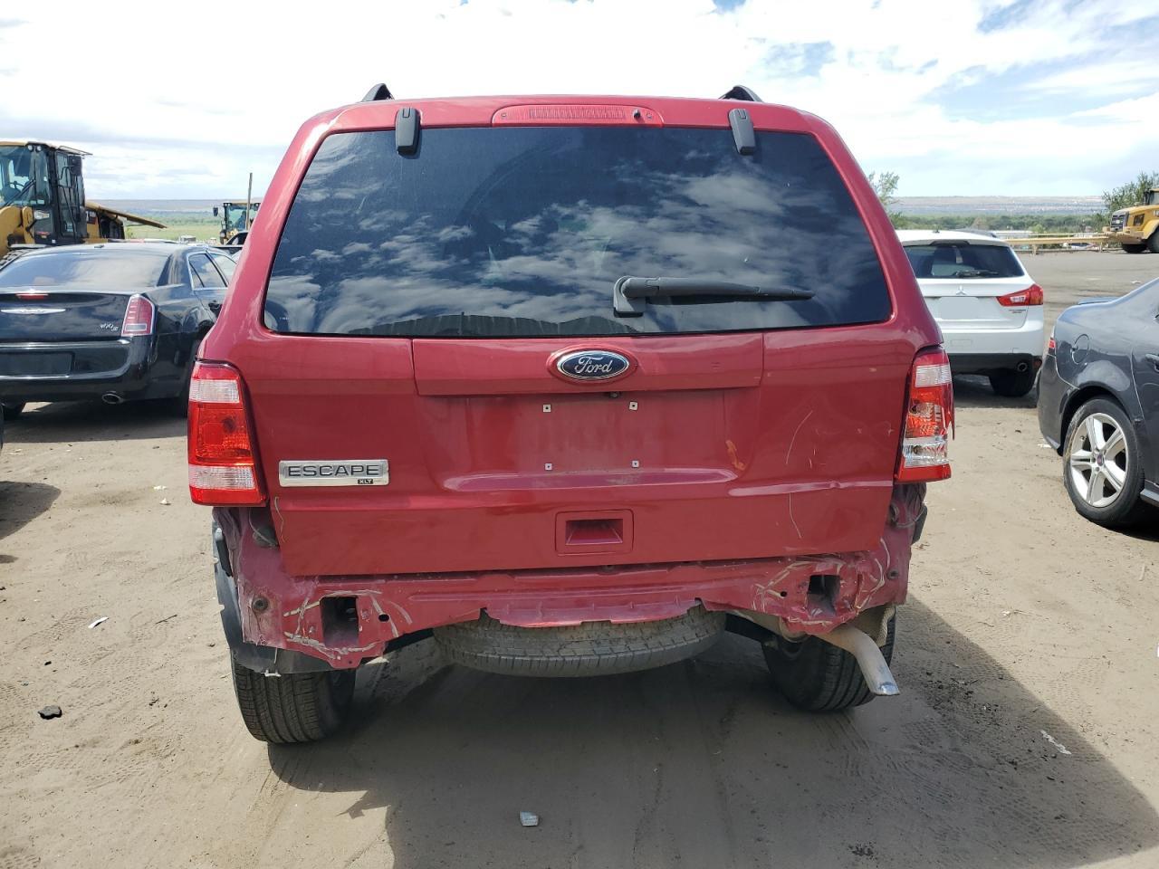 2010 Ford Escape Xlt VIN: 1FMCU0D70AKD40033 Lot: 69620034