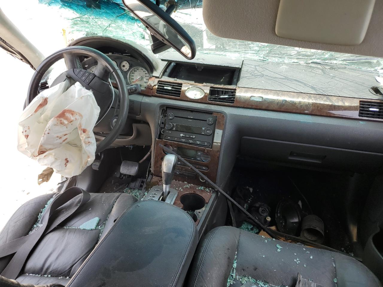 2005 Ford Five Hundred Limited VIN: 1FAFP28125G112463 Lot: 65993904