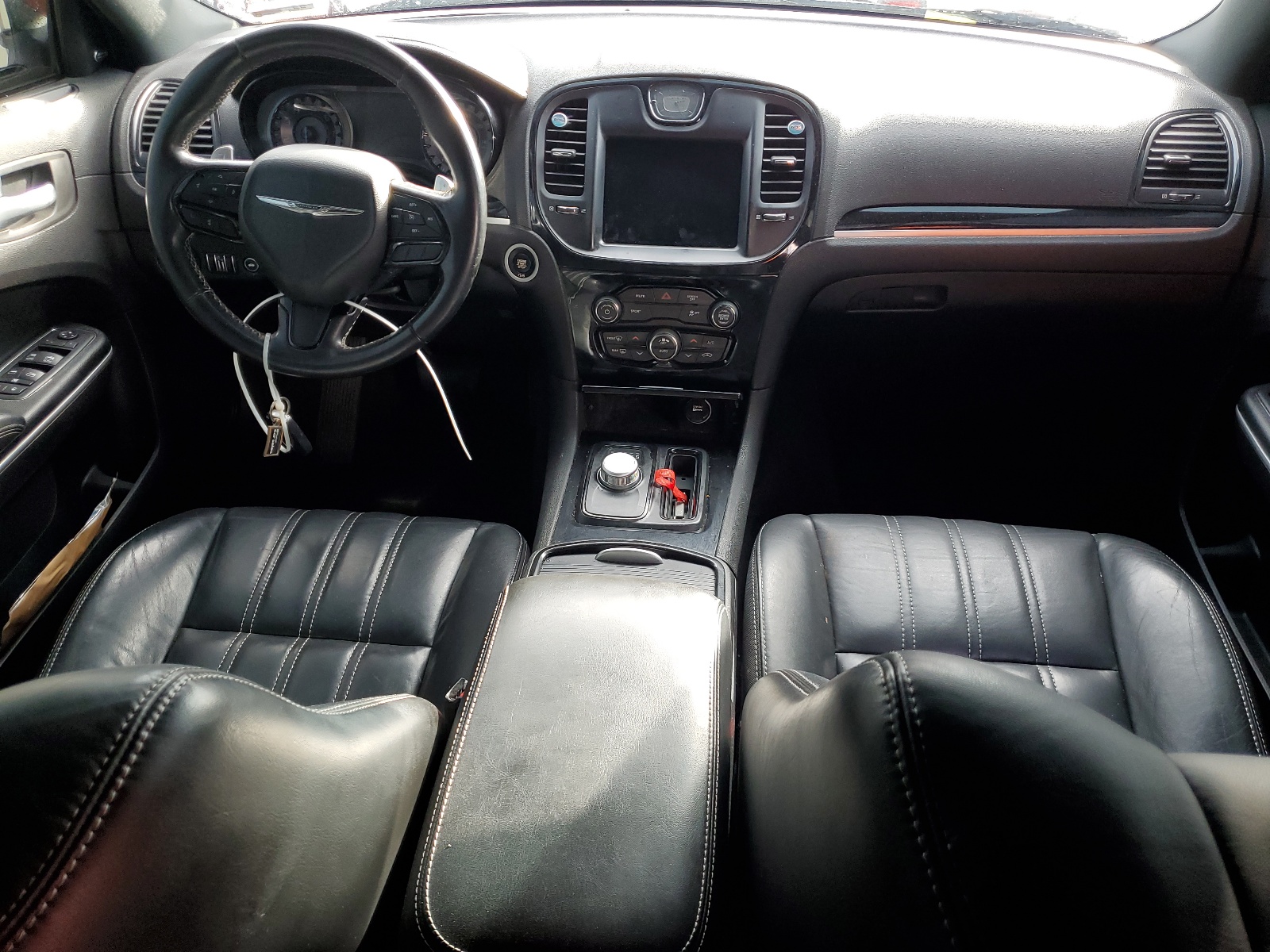 2C3CCAGG9KH648940 2019 Chrysler 300 S