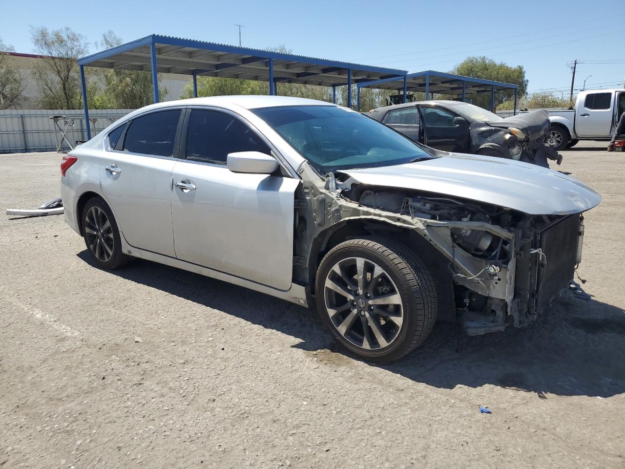 2016 Nissan Altima - Image 4